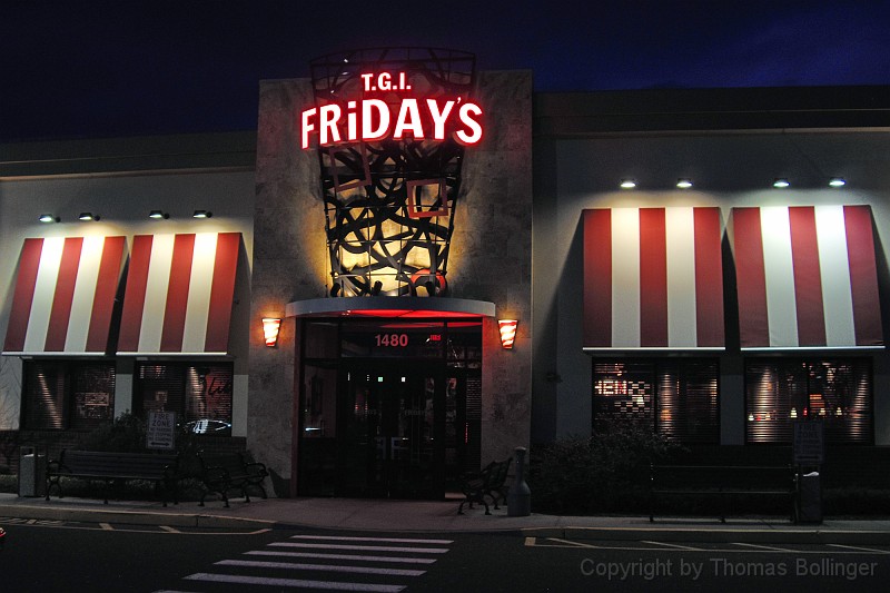 usa-0213.jpg - T.G.I. Friday's  -  Thank Goodness it’s friday